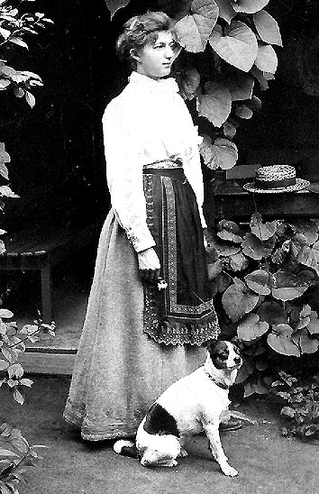 Bertha Beck in 1902