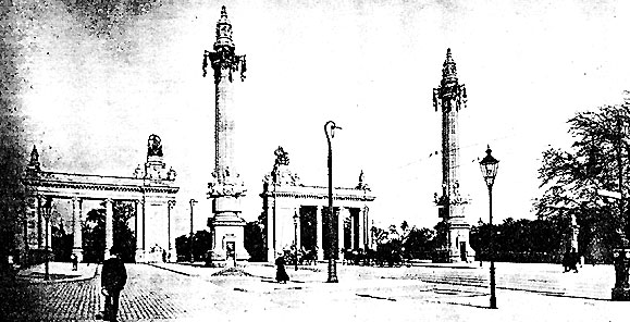 Charlottenburger Tor with Arc Lamp Chandeliers, 1910